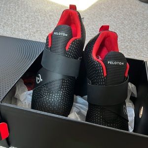 NWT Peloton all-new Altos cycling shoes.